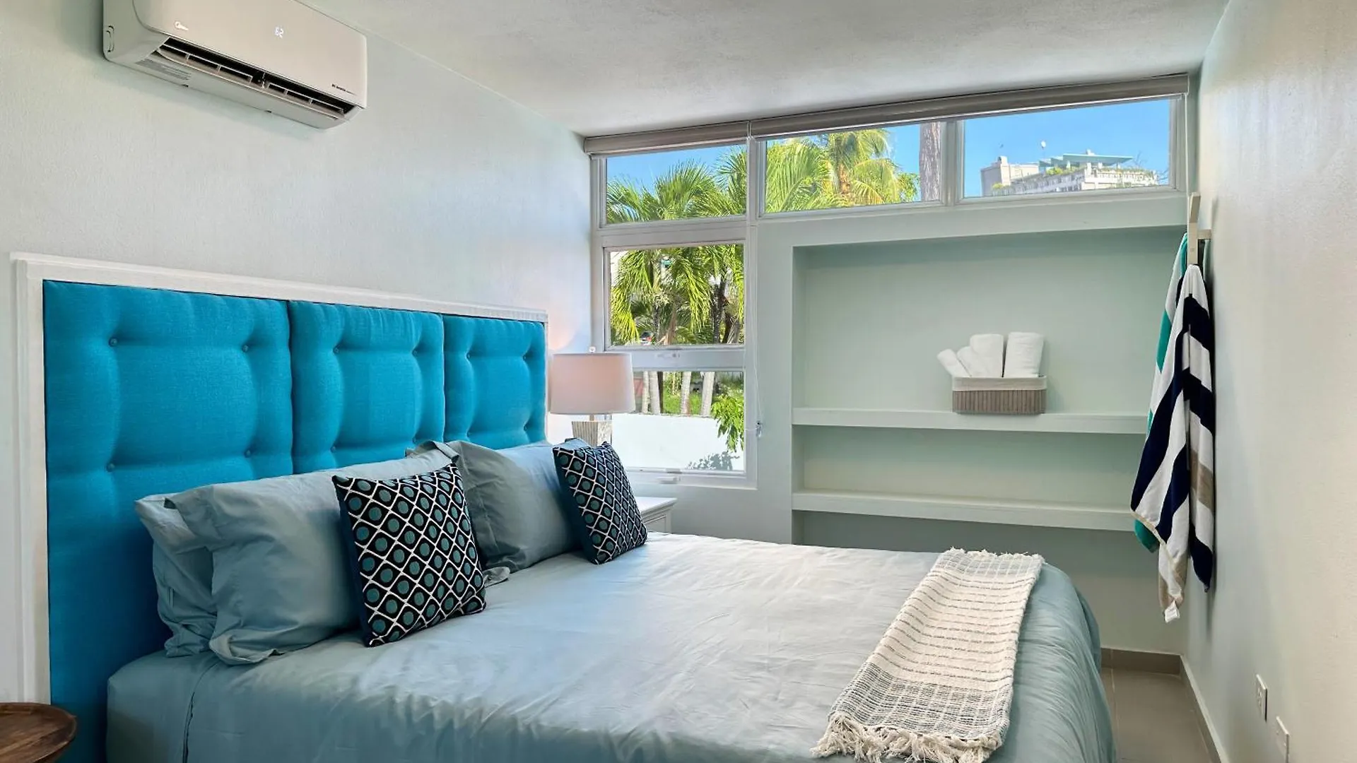 Condado Laguna Villa I 6 Bed 3 Bath Jacuzzi San Juan 0*,  Puerto Rico